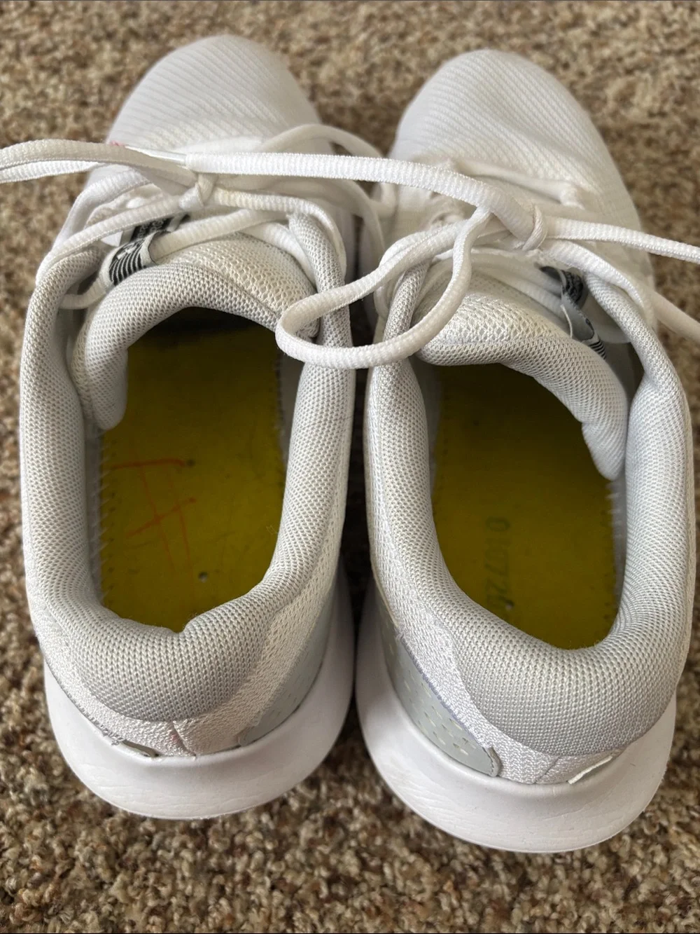 Men’s Under Armour White Low-Top Mesh Training Shoes with Black Logo